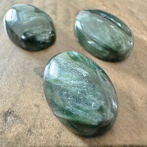 Seraphinite Oval Cabochon - 18x13mm